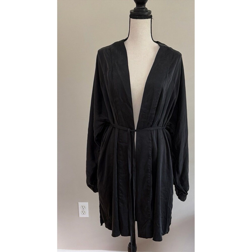 Lunya Black Washable Silk Long Sleeve Belted Lounge Robe Size XS/SM